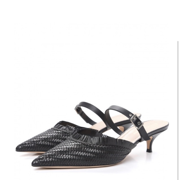 Brand new CHRISTIAN DIOR Lambskin Woven Teddy D Mule, size 39 - Picture 1 of 5